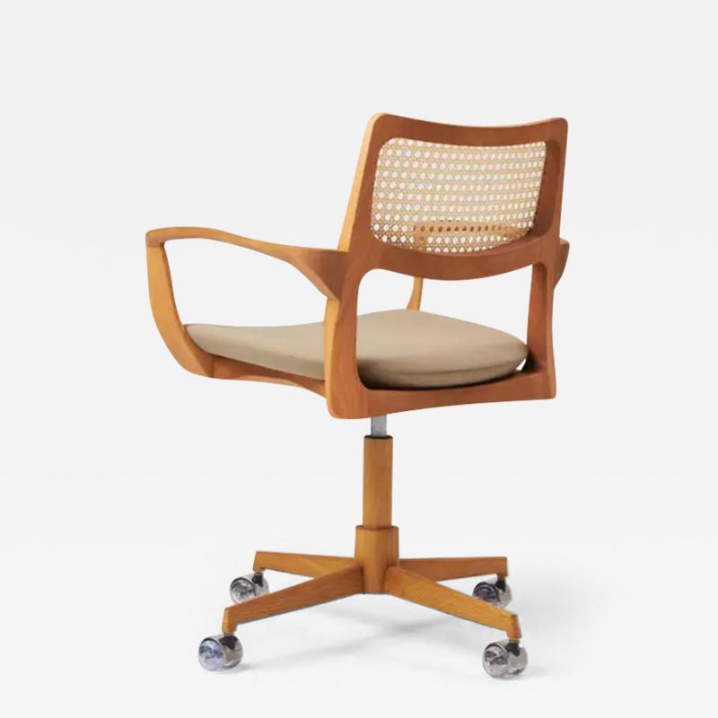  SIMONINI Modern Style Aurora office chair in solid wood caning back leather seat