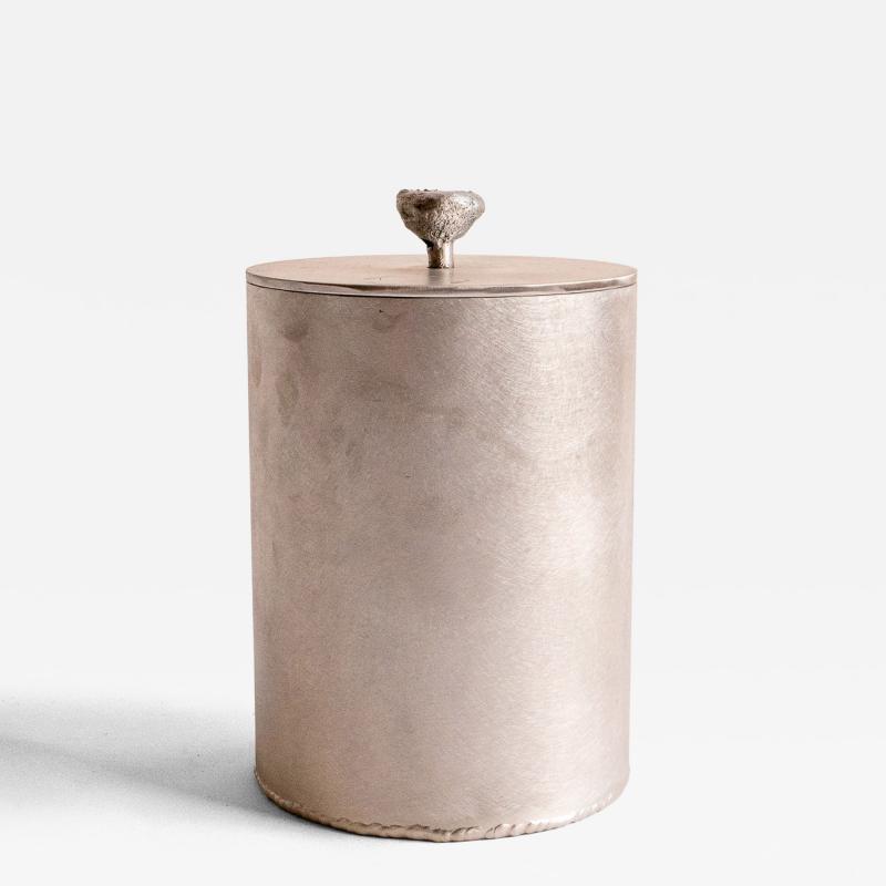  Six Dots Design Contemporary bin