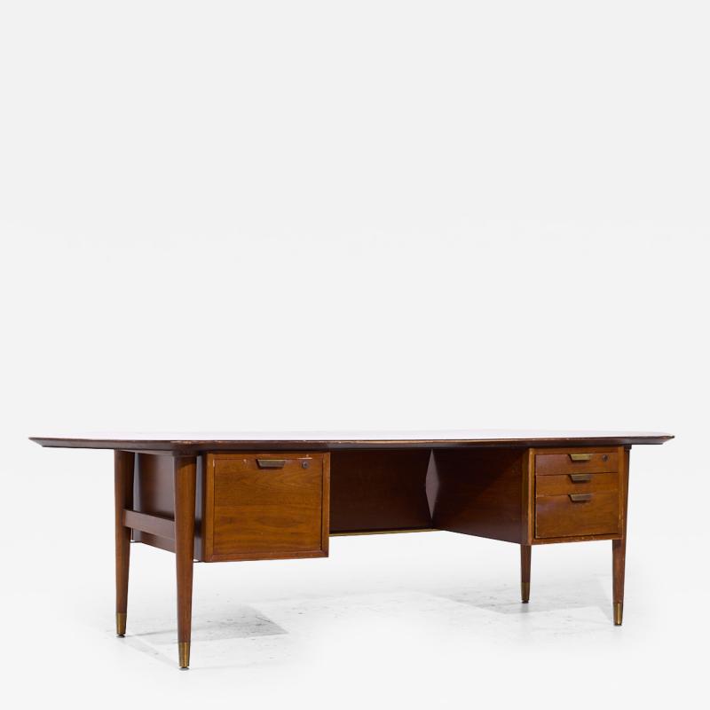  Standard Furniture Standard Furniture Mid Century Walnut Boomerang Executive Desk