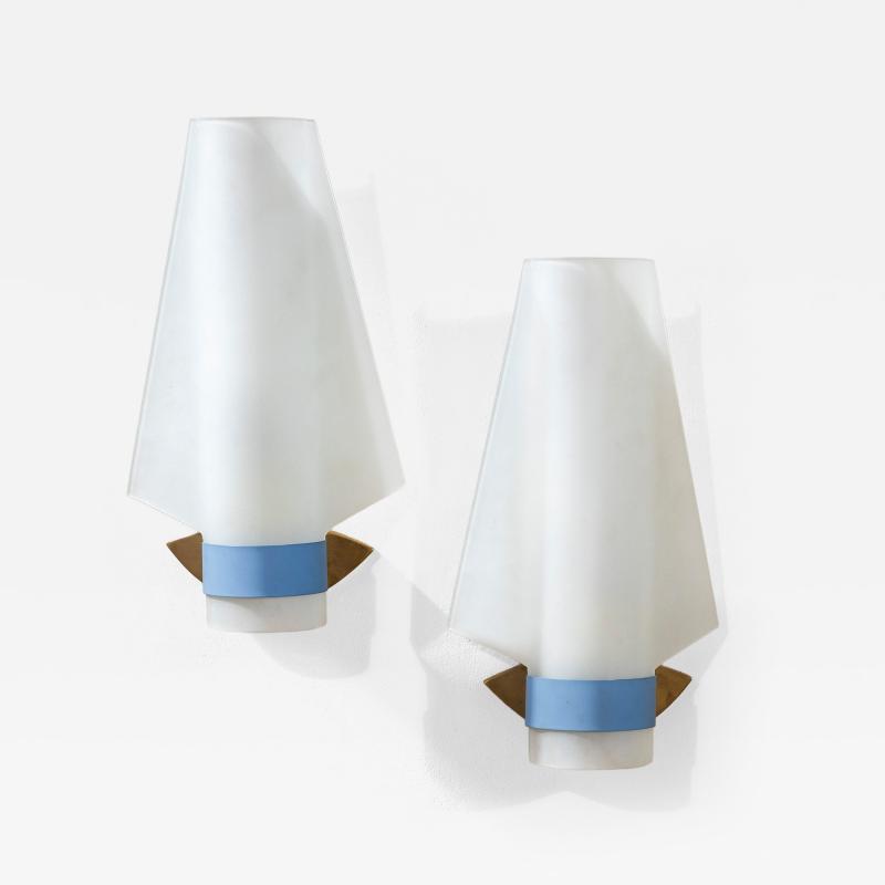  Stilnovo Stilnovo Wall Sconces Brass and Metal with Plexiglas Diffusers 1950