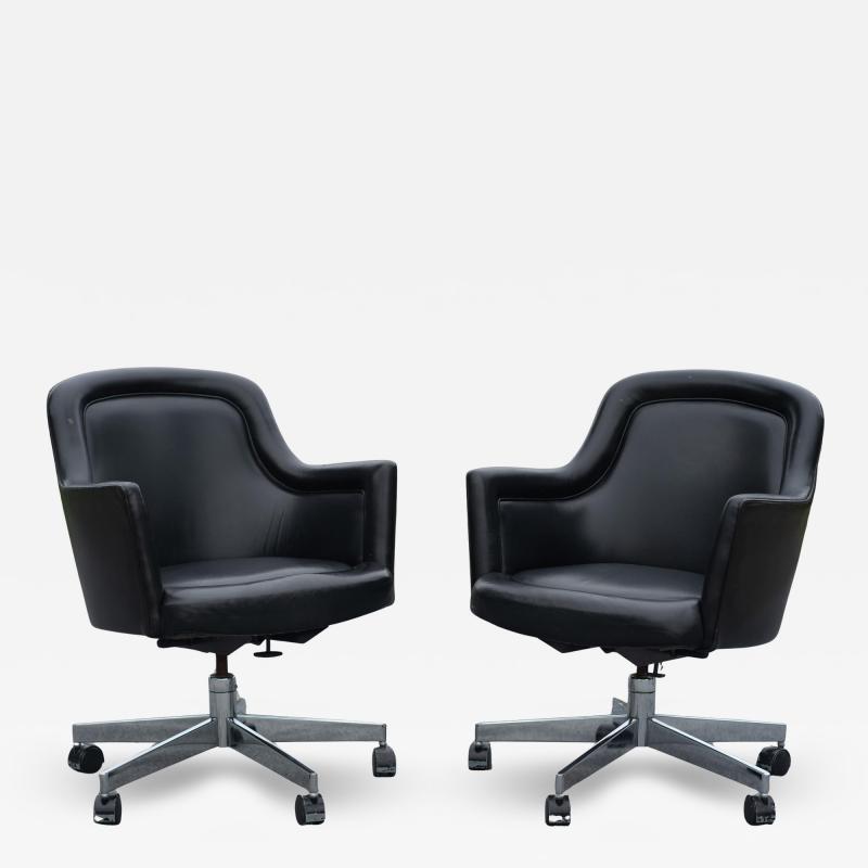  Stow Davis Furniture Co Pair of Stow Davis Black Leather Chrome Rolling Swivel Desk or Office Chairs