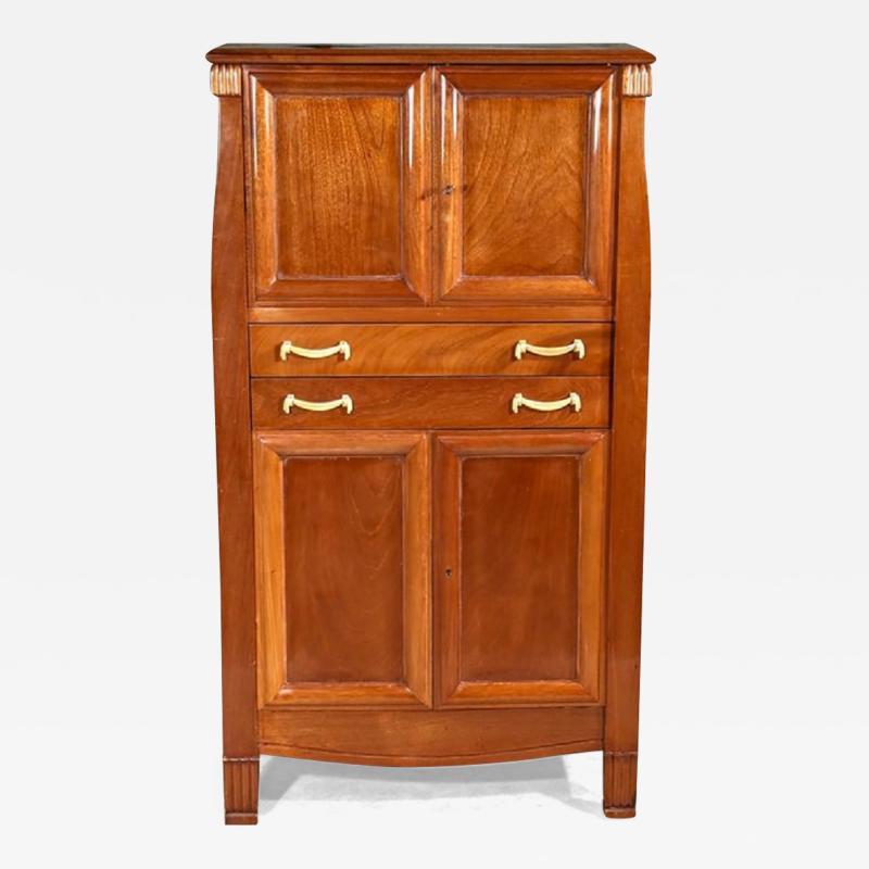  Sue et Mare Sue et Mare blonde mahogany cabinet