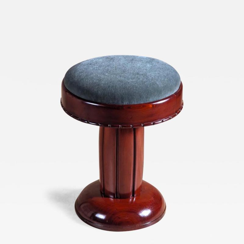  Sue et Mare Sue et Mare stool