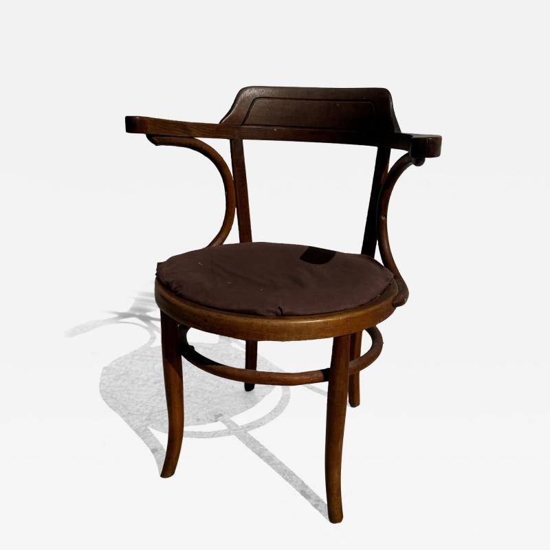  Thonet Thonet Mundus Style Bentwood Armchair