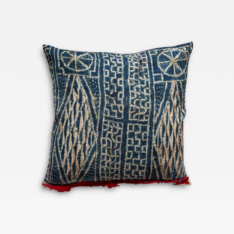  Threads Soft Goods Vintage Bamileke Royal Cloth Pillow 24 x 24 Cameroon 159h