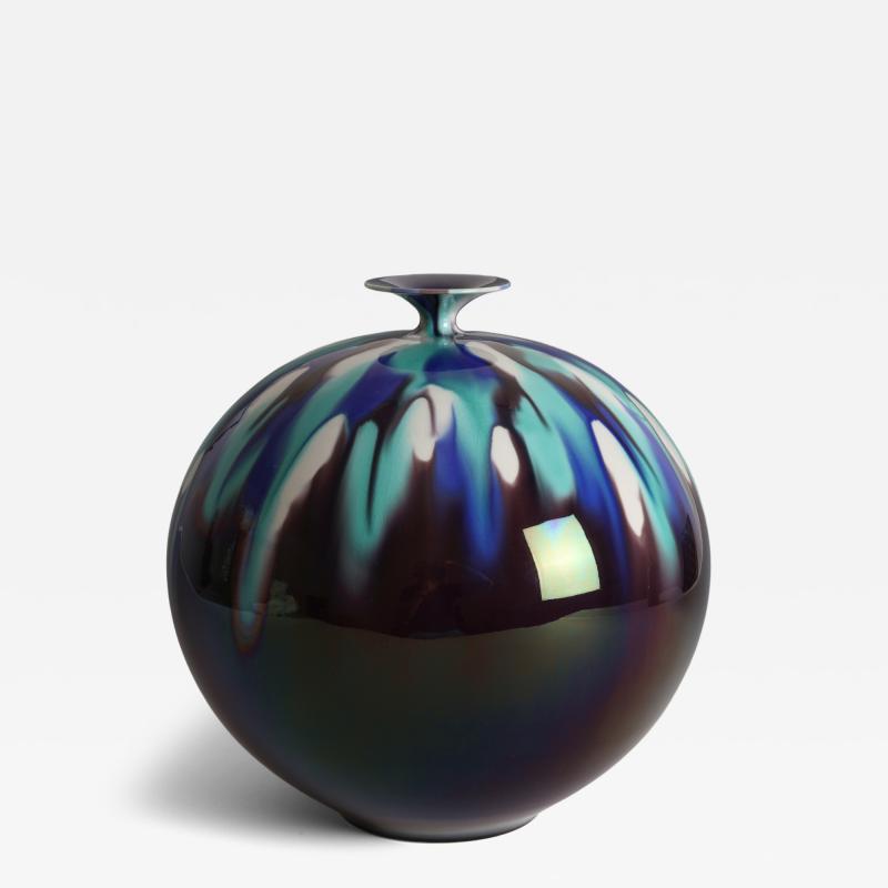  Tokuda Yasokichi III Vase with Brilliant Glaze T 5161 