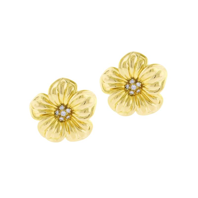  Van Cleef Arpels VAN CLEEF ARPELS DIAMOND 18 KARAT GOLD LARGE MAGNOLIA EARRINGS