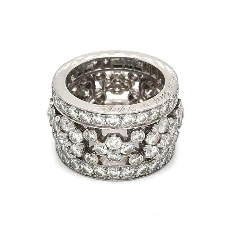  Van Cleef Arpels VAN CLEEF ARPELS SNOWFLAKE PLATINUM DIAMOND RING