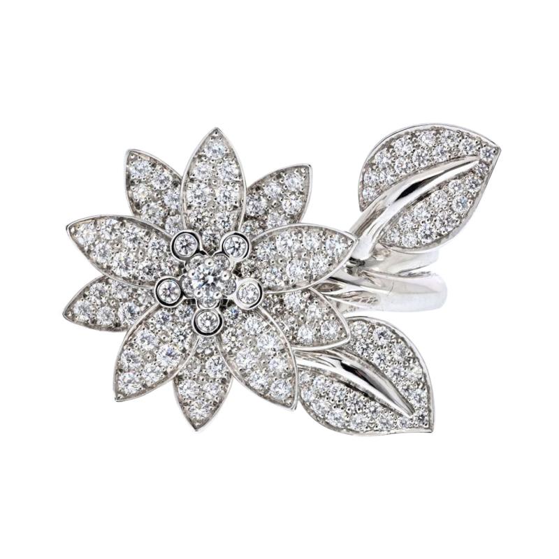  Van Cleef Arpels Van Cleef Arpels 18K White Gold Lotus Between The Finger EU 49 Ring