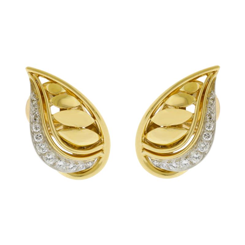  Van Cleef Arpels Van Cleef Arpels Diamond Leaf Ear Clips