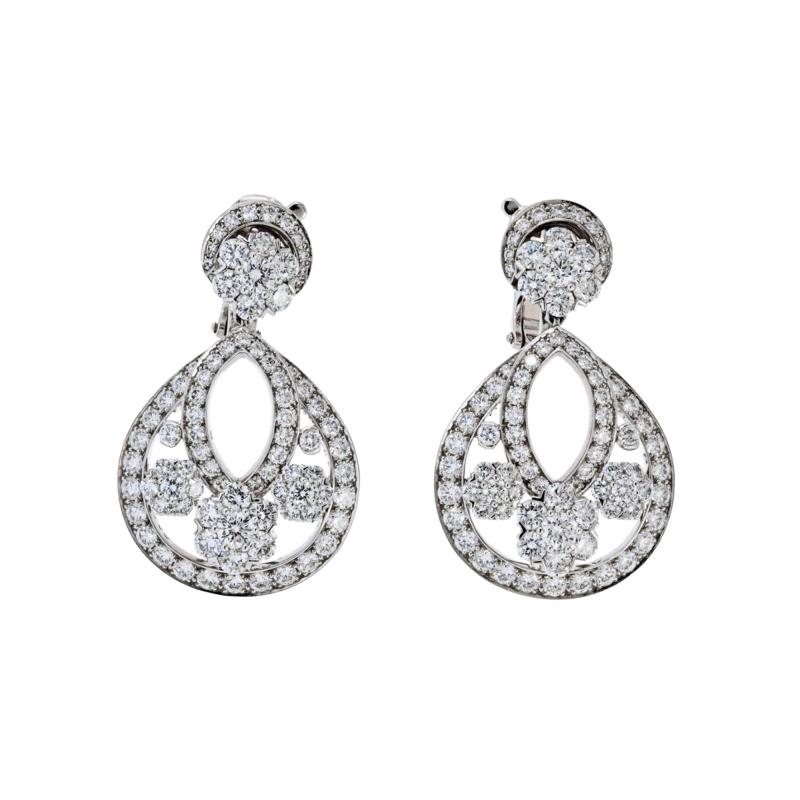  Van Cleef Arpels Van Cleef Arpels Snowflake Diamond Earrings in Platinum Small Model
