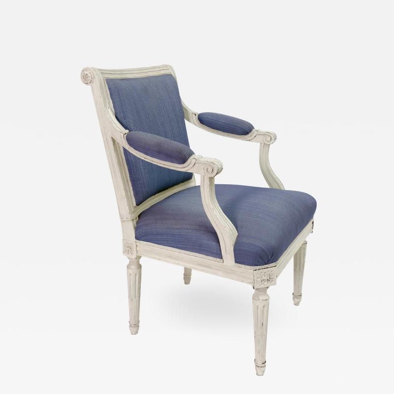  Victoria Son Cole Porter Armchair