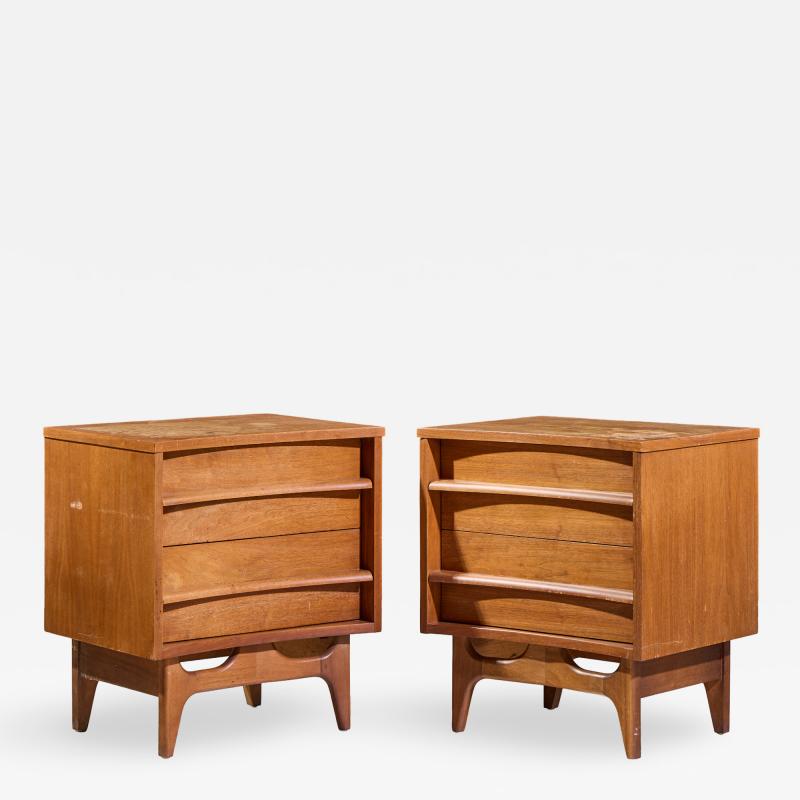  Young Manufacturing Company Young Manufacturing Mid Century Walnut Curved Front Nightstands Pair