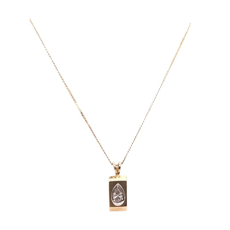 14 Karat Yellow Gold Pendant Necklace