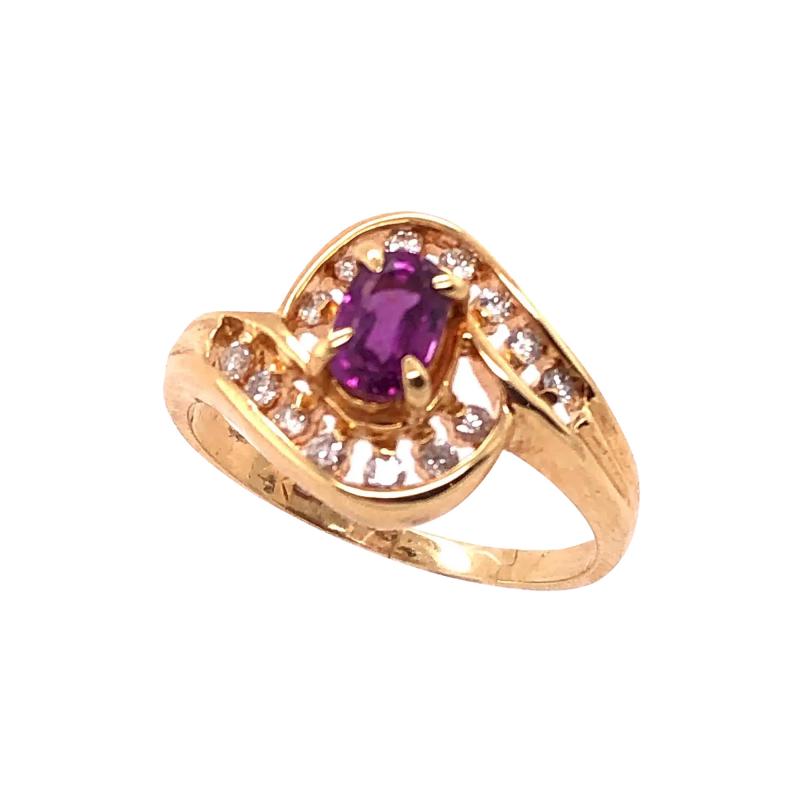 14 Karat Yellow Gold Purple Peridot Ring with Round Diamond Accents 0 14 TDW