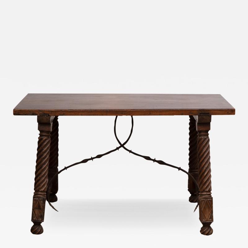 17TH CENTURY SPANISH BAROQUE WALNUT TRESTLE TABLE