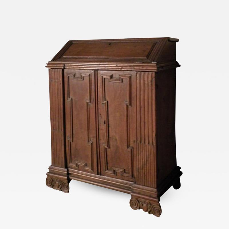 17th Century Italian Baroque Walnut Credenza or Desk