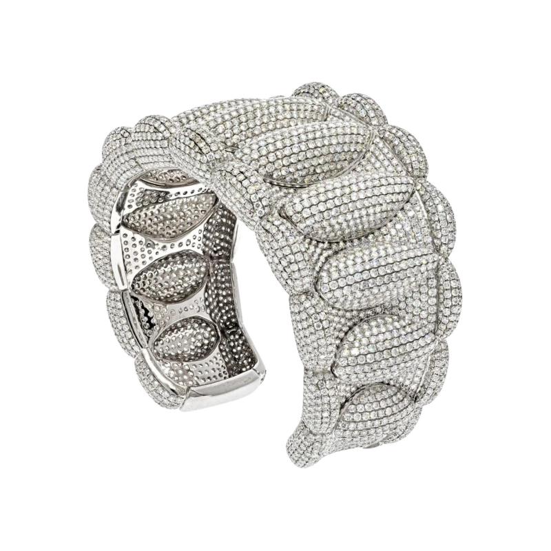 18K WHITE GOLD 85 CARATS DIAMOND PAVE CUFF BRACELET