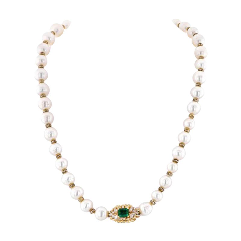 18K YELLOW GOLD PEARL DIAMOND AND GREEN EMERALD STRAND THE PRINCESS NECKLACE