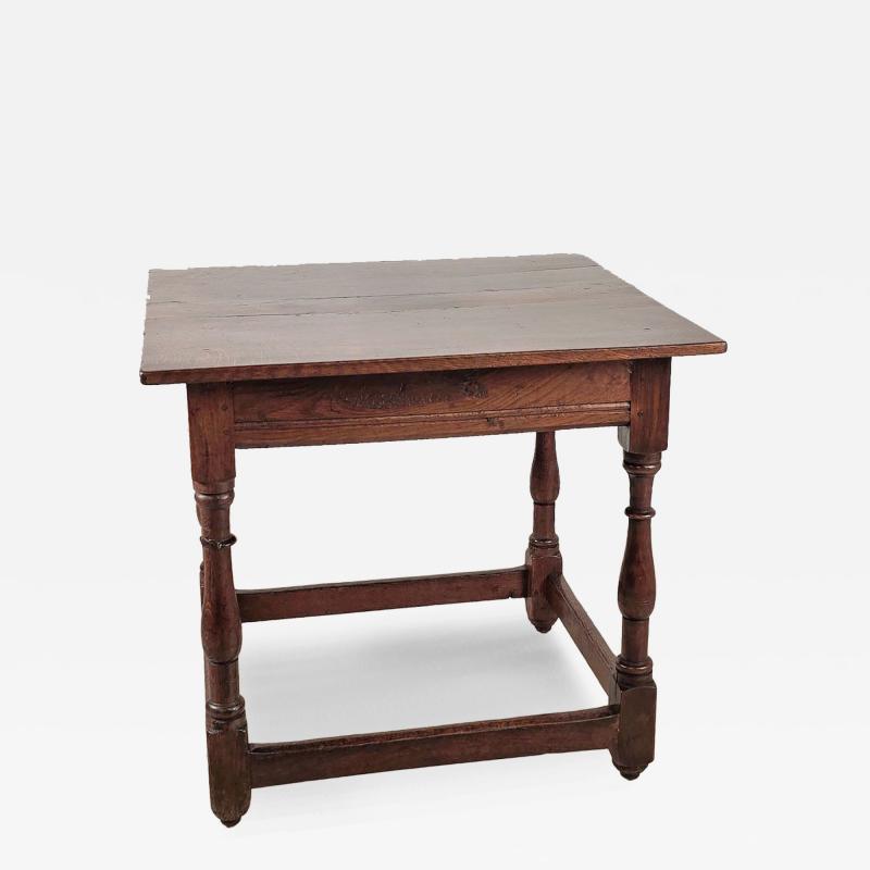 18th Century Oak Tavern Table England circa 1720