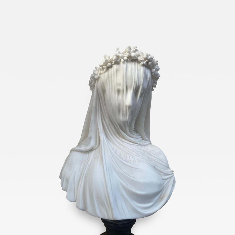 1900 1920 Neapolitan Carrara Marble Bust of Bride with Veil