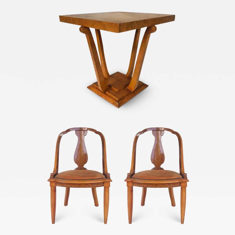 1920s Grained Fine Austrian Biedermeier Burlwood Table and 2 Chairs