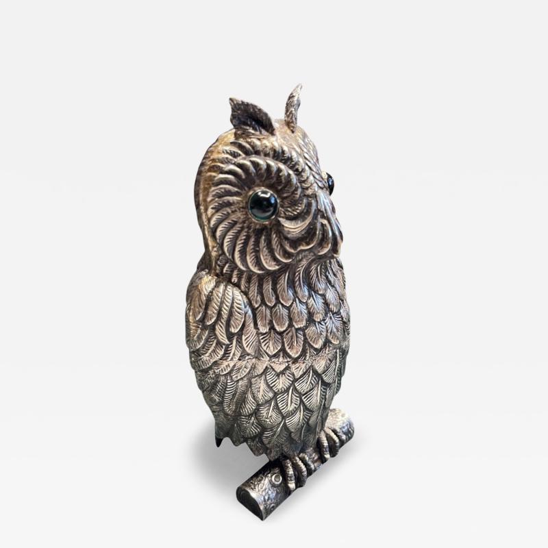 1960s Silver plated owl decorative cigarettes box