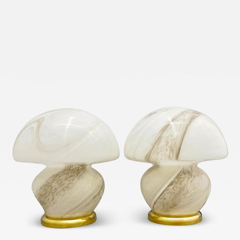 1970s Vintage Italian Pair of Alabaster Murano Glass and Brass Mushroom Lamps