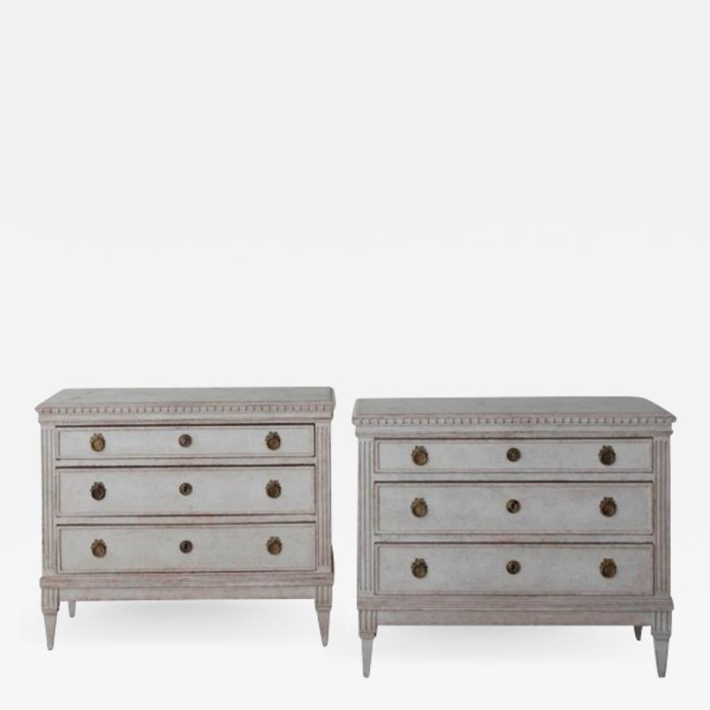 19th Century Pair of Swedish Gustavian Bedside Commodes With Marbleized Tops