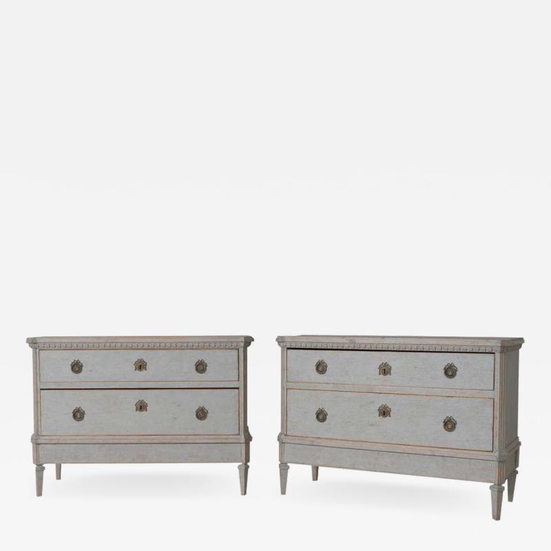 19th Century Swedish Gustavian Style Pair Of Bedside Chests