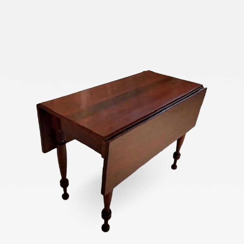 19th Century Virginia Shaker Drop Leaf Table with Provenance