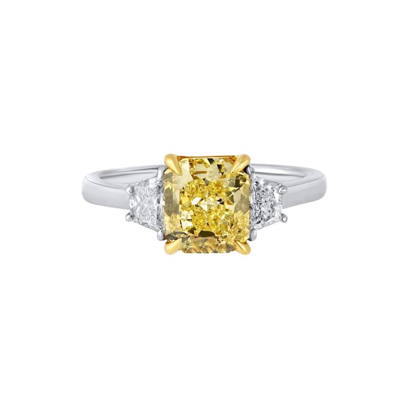 2 carat Cushion Cut Diamond GIA 2 Side Traps approx 40 cts Ring