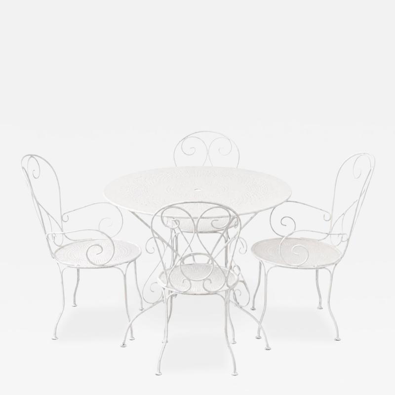 20th Century Wrought Iron Garden Furniture Set