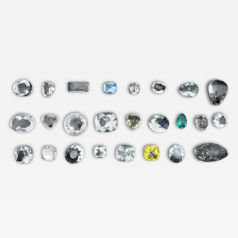 25 Glass Reproductions of Historical Diamonds Leather Pad Case Sothebys Prov 
