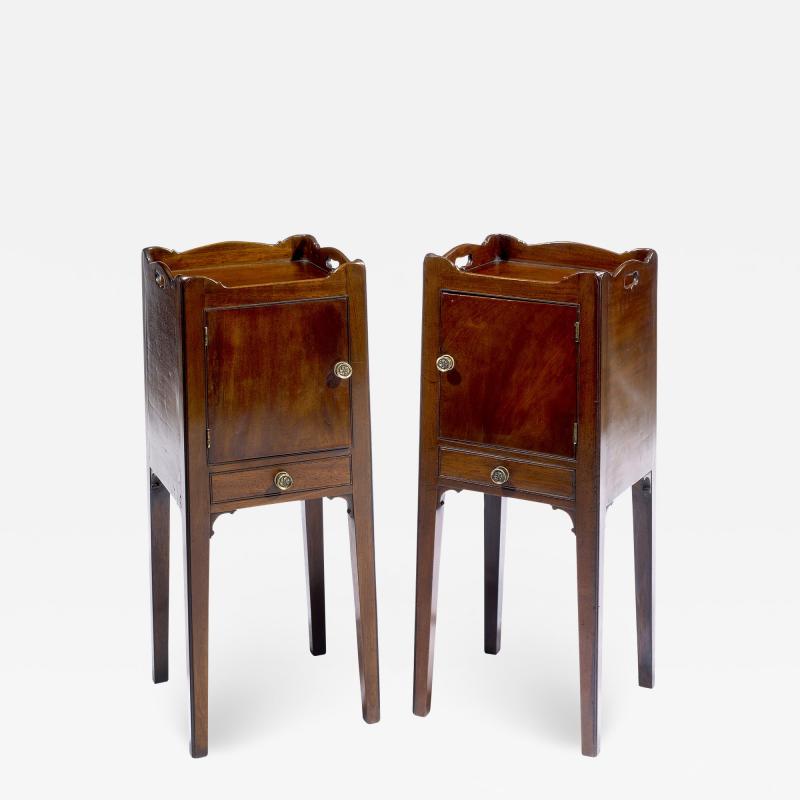 2519 Pair of Georgian Mahogany Pot Cupboards