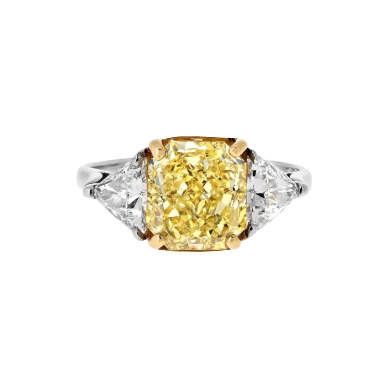 3 04CT RADIANT CUT FANCY INTENSE YELLOW TRILLIANT CUT DIAMOND ENGAGEMENT RING