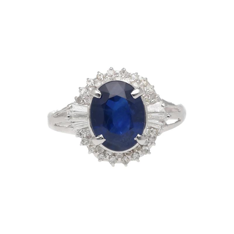 3 21 Carat Oval Cut Blue Sapphire and Diamond in Platinum Ring