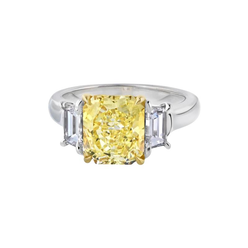 3 CARAT RADIANT CUT DIAMOND FANCY INTENSE YELLOW GIA