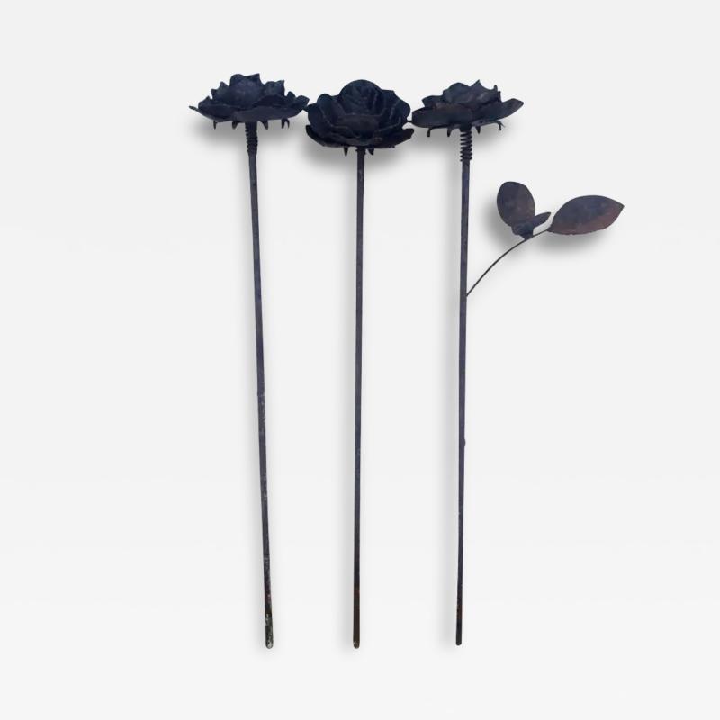 3 Metal Long Stem Roses