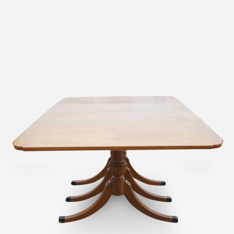 5 Foot Vintage Mahogany Dining Table with Drop Leaves by Rway