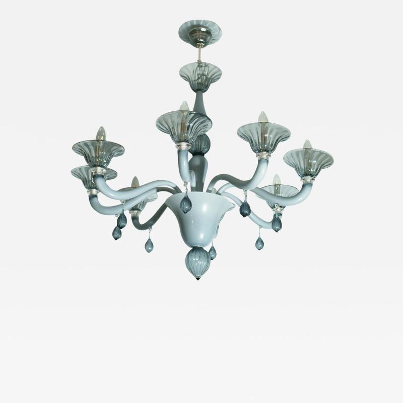 A CLASSIC VENETIAN EIGHT ARMS CHANDELIER