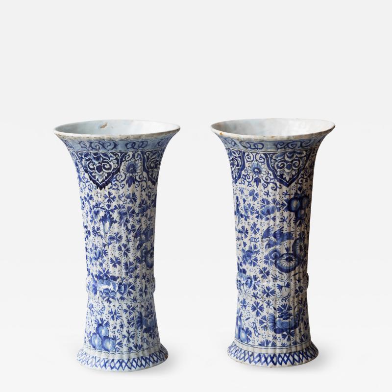 A PAIR OF DUTCH DELFT BLUE AND WHITE BEAKER VASES Circa 1760