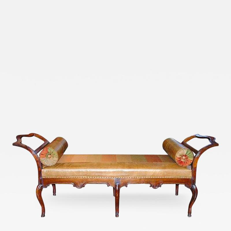 A Sophisticated 18th Century Italian Walnut Louis XV Daybed