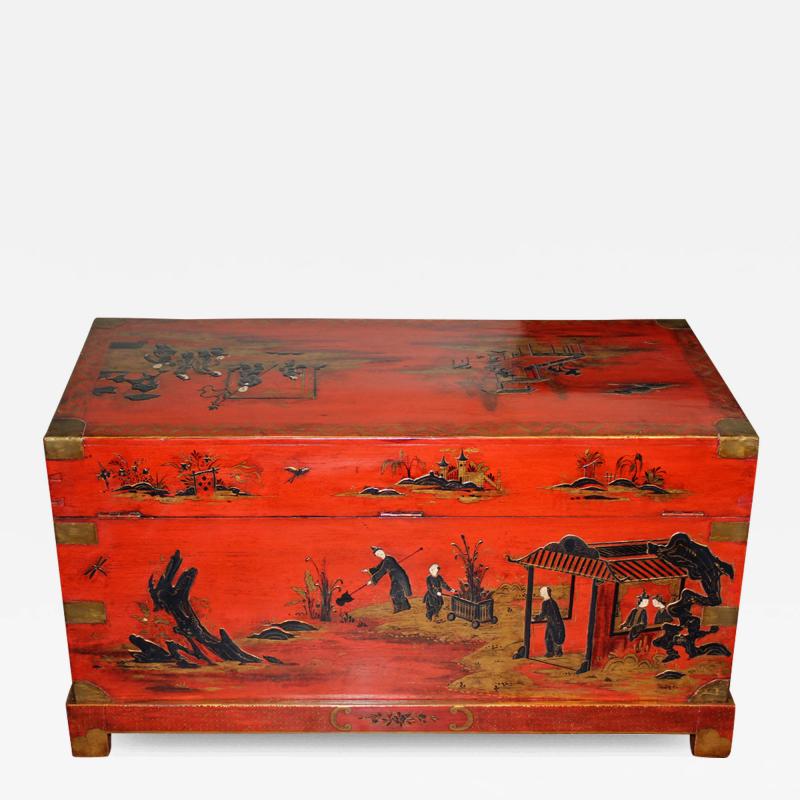 A Vermilion Lacquered 19th Century English Chinoiserie Wood Trunk
