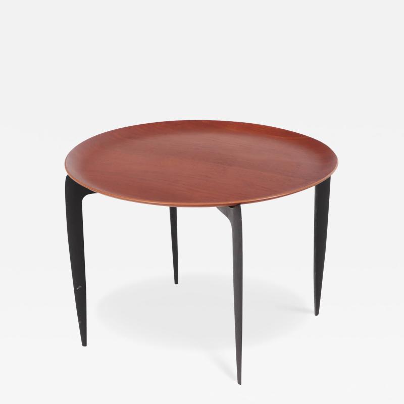 A modern Engholm Willumsen for Fritz Hansen teak tray table circa 1960 