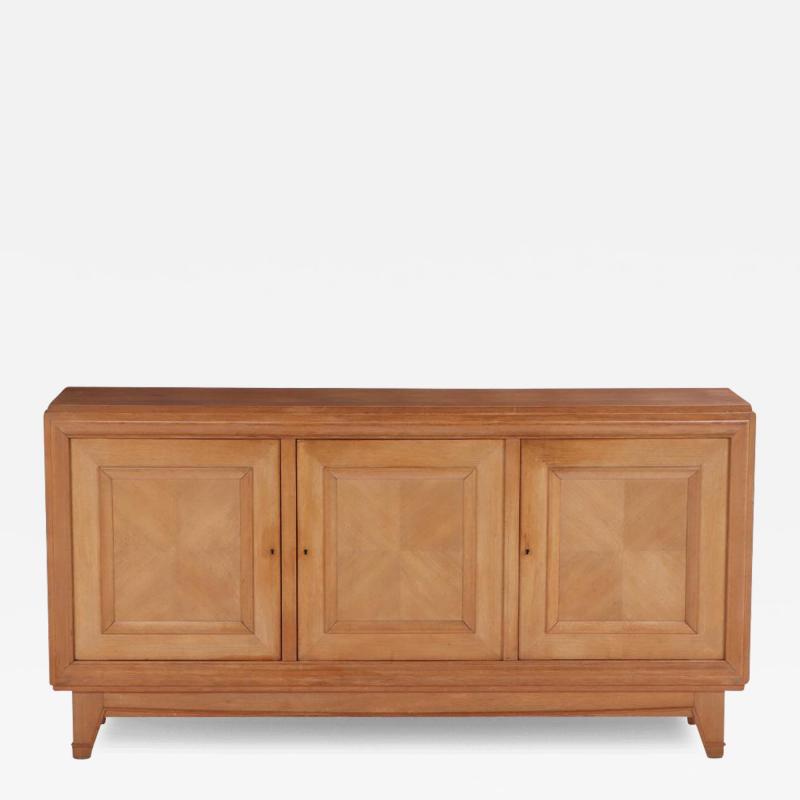 A simple and elegant French oak sideboard C 1940 