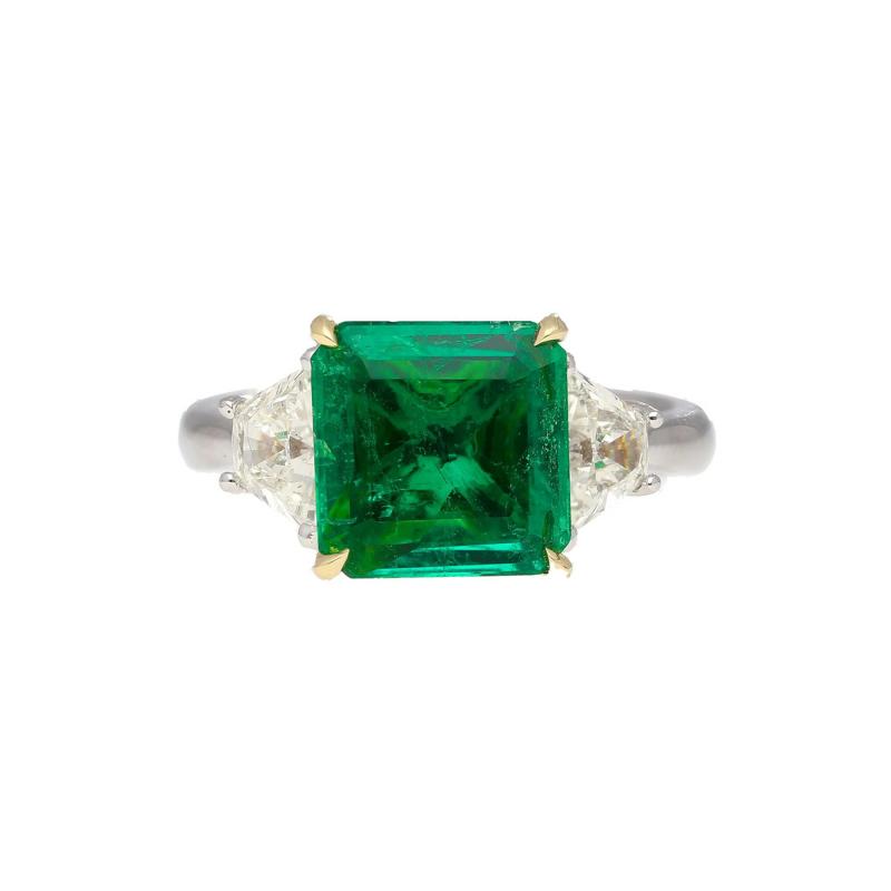 AGL Certified 2 44 Carat No Oil Colombian Emerald and Trapezoid Diamond ring