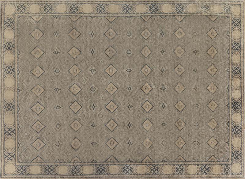 ANTIQUE PERSIAN TABRIZ RUG