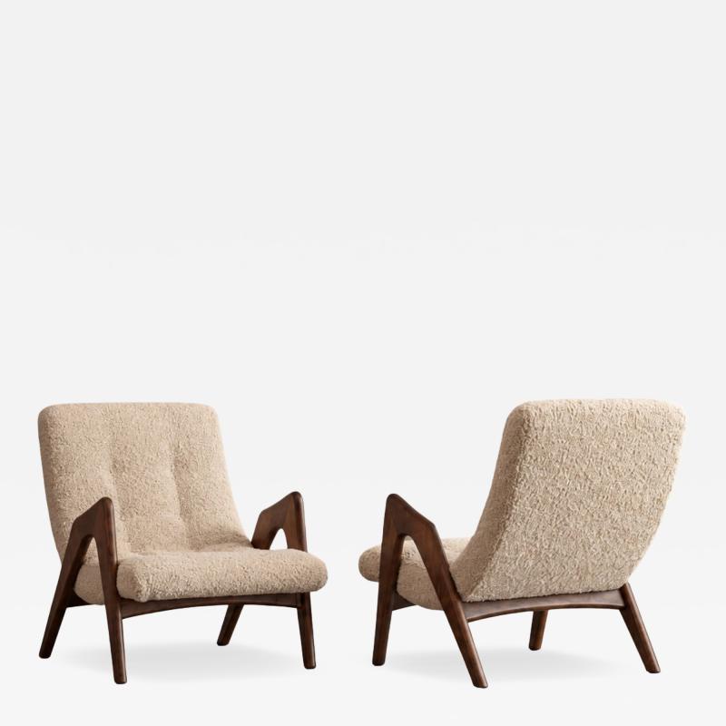 Adrian Pearsall Scoop Lounge Chairs by Adrian Pearsall Model CW 705 C 1950s