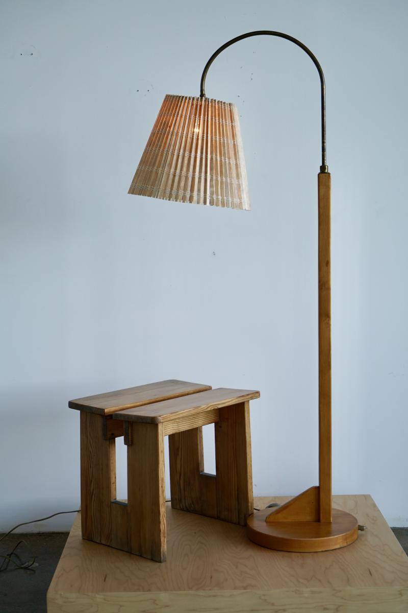 Aino Aalto - Floor lamp by Aino Marsio- Aalto, model 806A